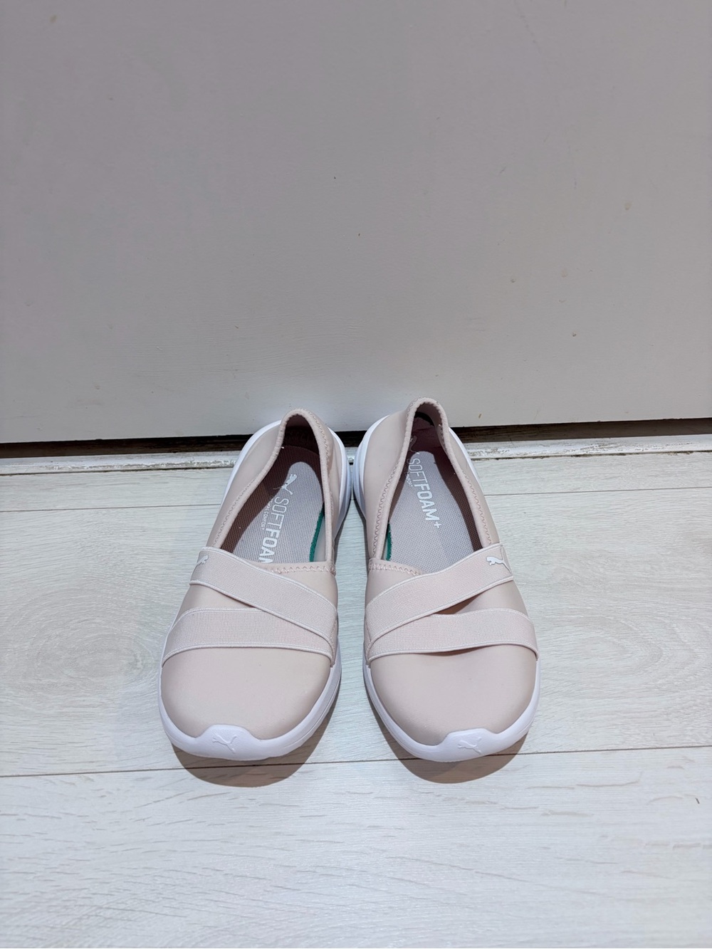 Puma Women's Slip-On sneakers in Light Pink and White